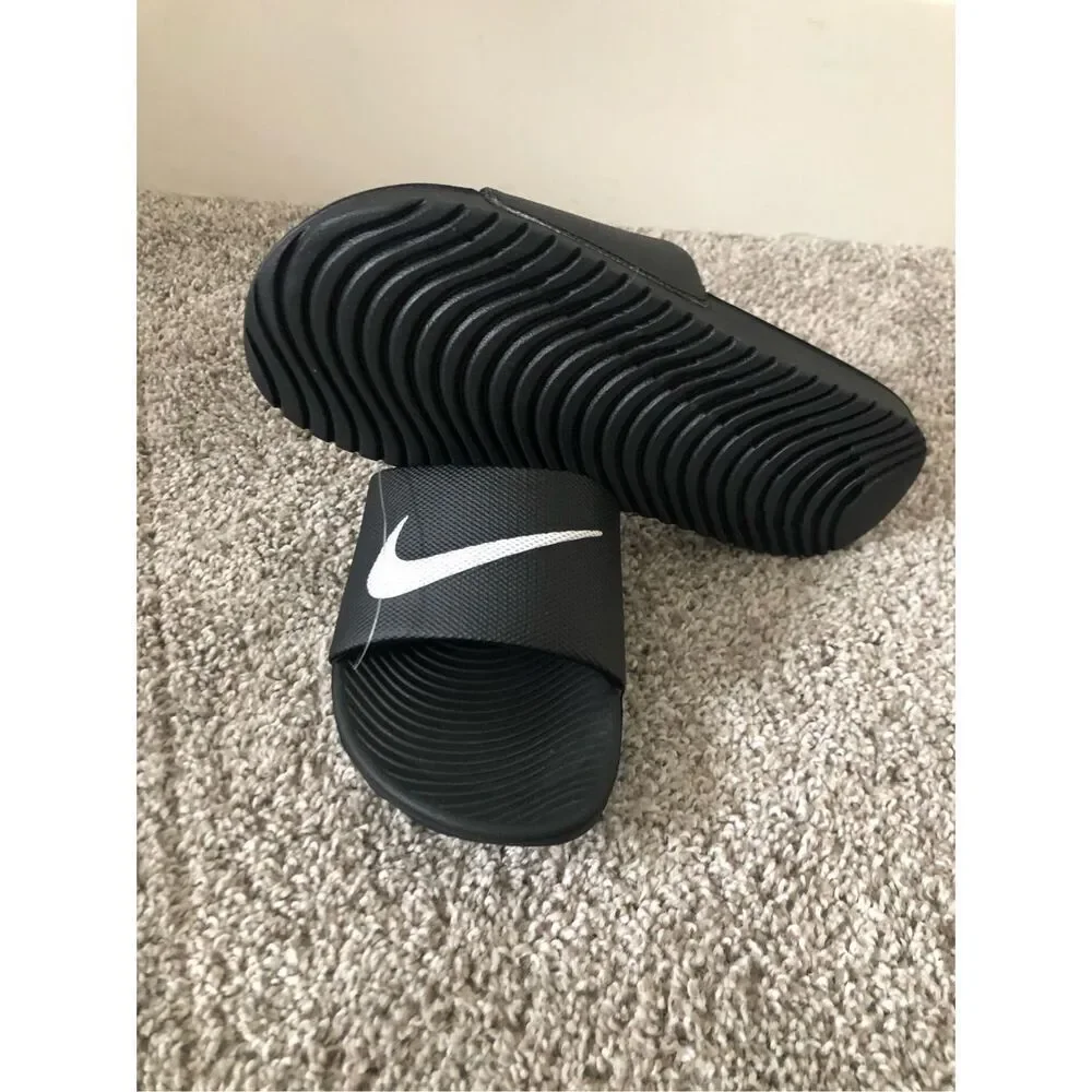 Nike Kawa Slides GS/PS - Size 5Y